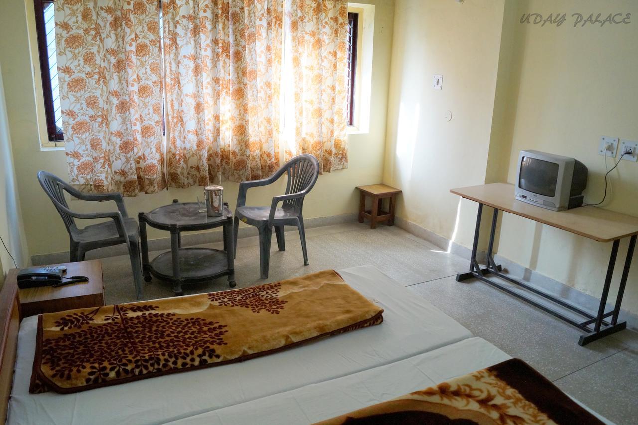 Hotel Uday Palace Pipalkoti 외부 사진