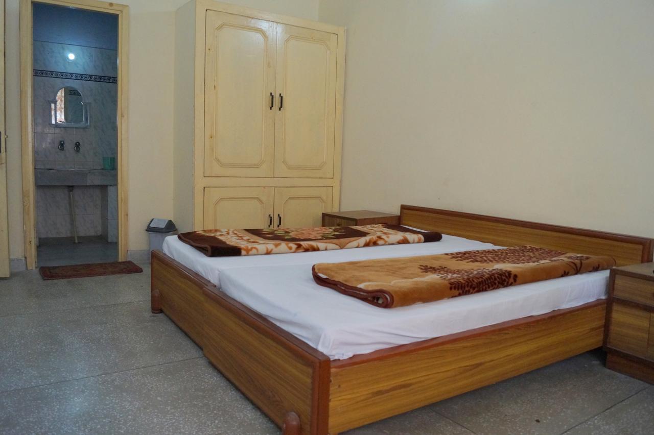 Hotel Uday Palace Pipalkoti 외부 사진
